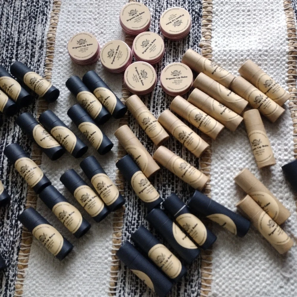 Organic Tallow Lip Balm with Beeswax, Vanilla, Honey and Shea Butter 0.5… - Picture 3 of 6
